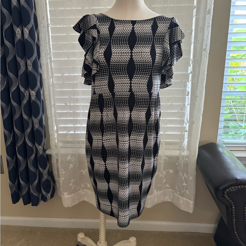 Misses dress